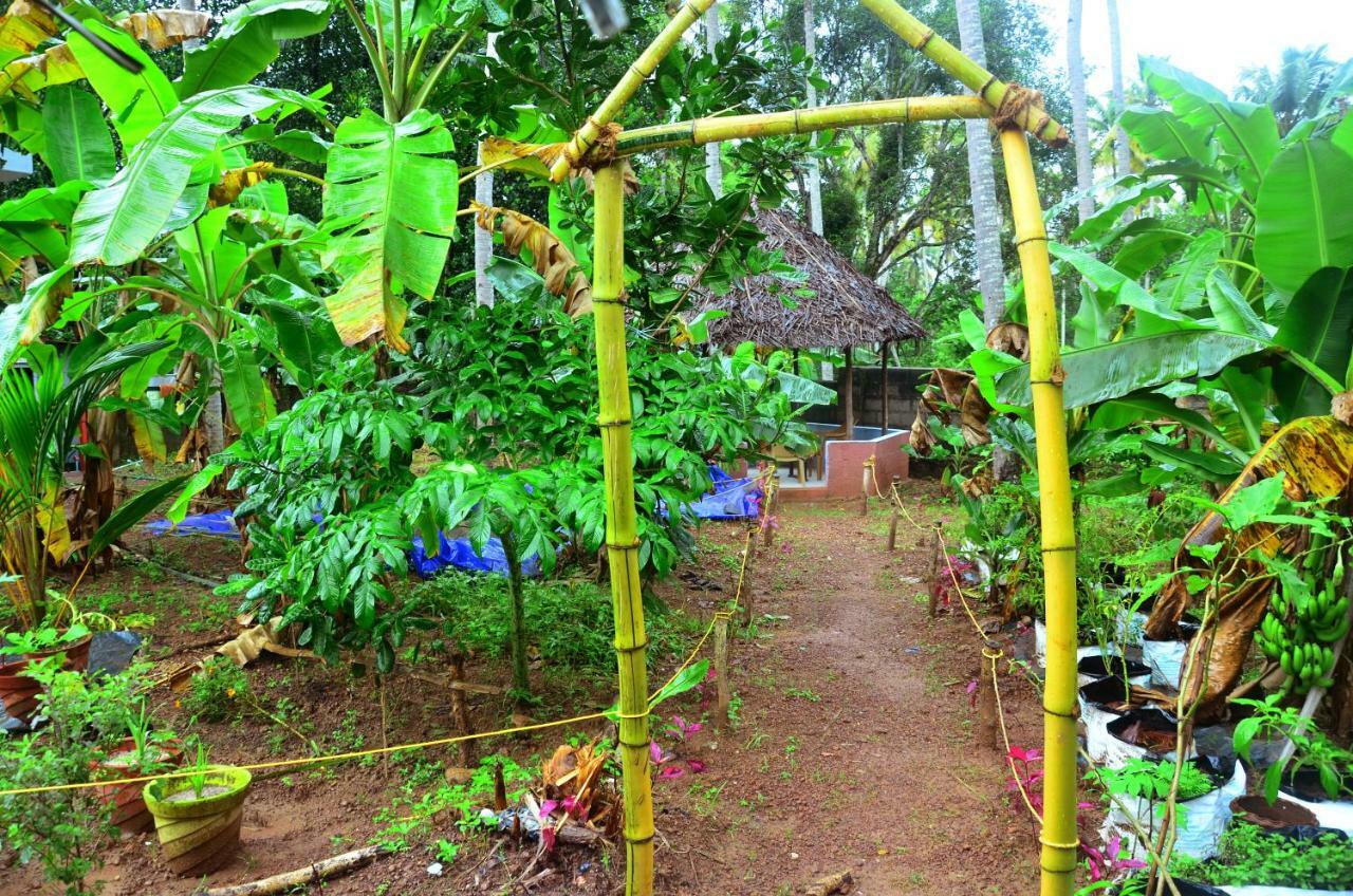 Bhaskar Villa Varkala Exteriör bild